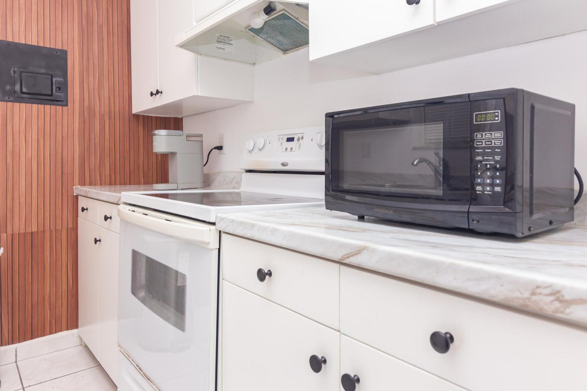 One Bedroom Apartment - With Parking & Balcony - Heart Of Wynwood Miami Kültér fotó